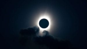 El último eclipse solar total de la Tierra será más pronto de lo que piensas 1